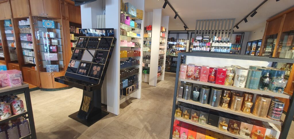 Mara Shop Livigno: quando il visual merchandising diventa esperienza &ndash; Now Farmacia